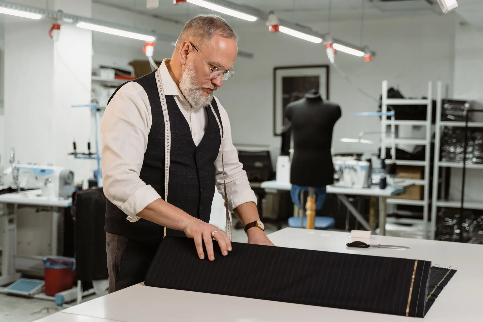 Blick in das FeravessawhiteAtelier während der handwerklichen Arbeit