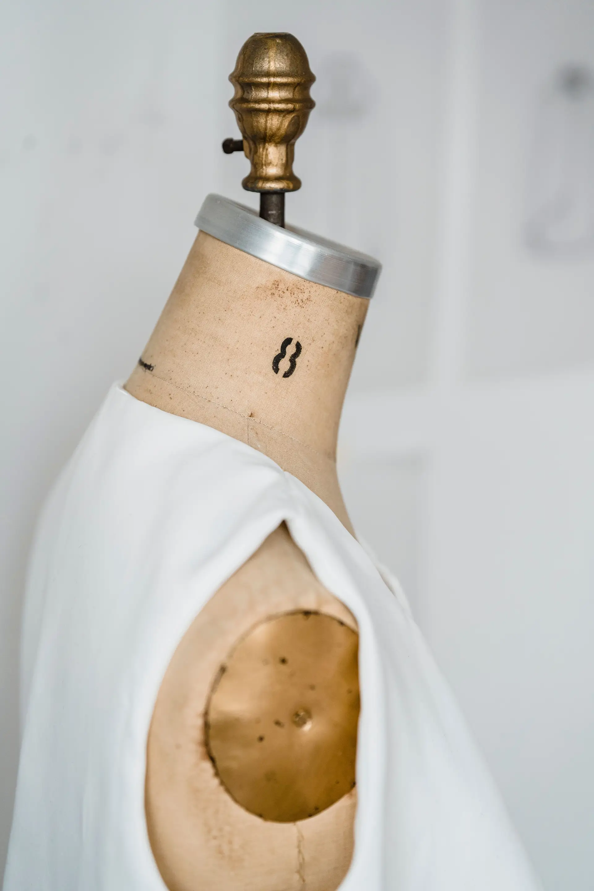 Atelieraufnahme FeravessawhiteAtelier